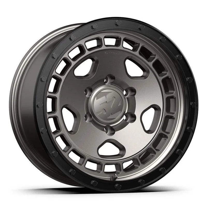 fifteen52 Turbomac HD 17" 5x127 Magnesium Grey