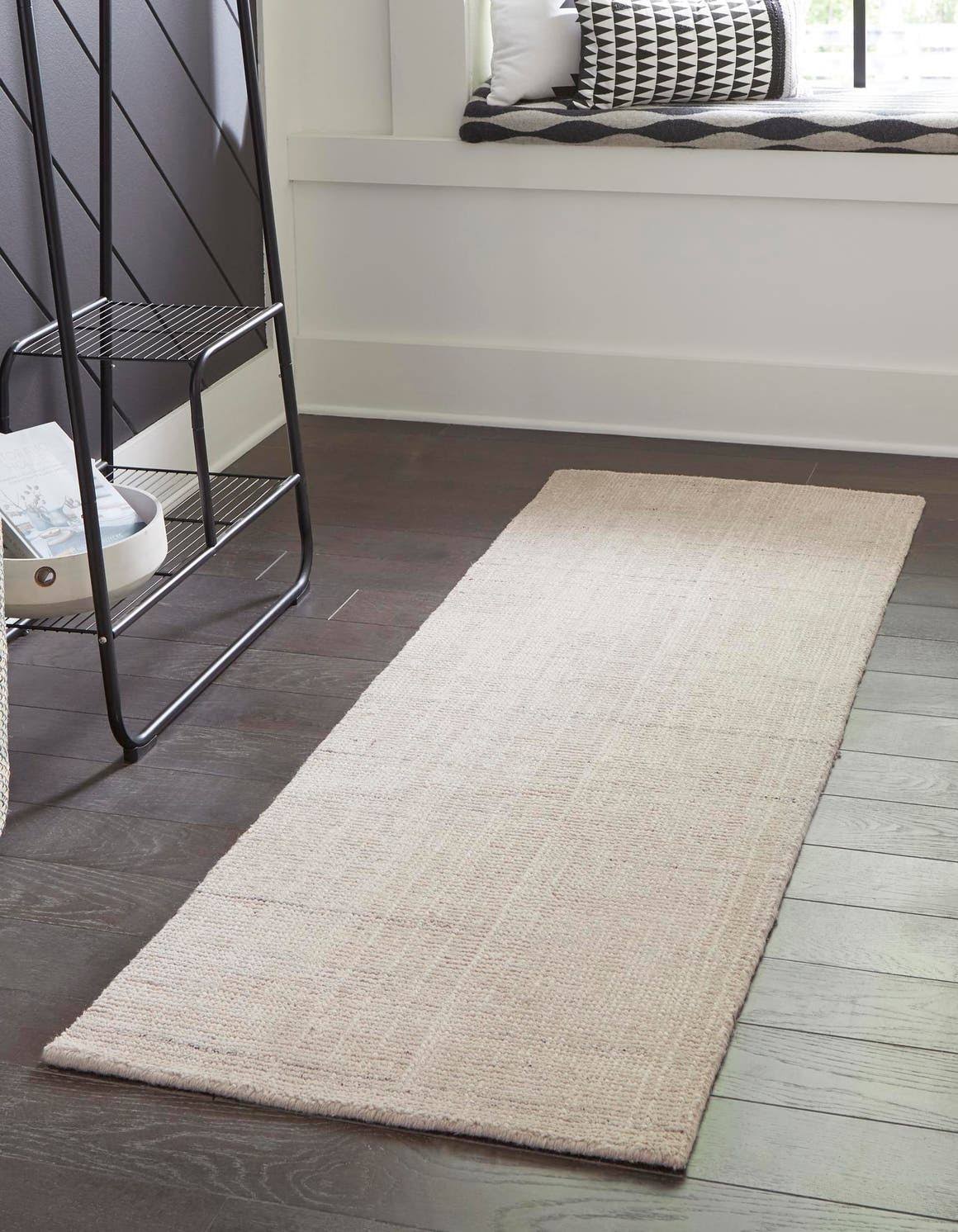 Jill Zarin English Manor Farmhouse Runner Area Rug, 2' x 6' Cream - Product image 1
